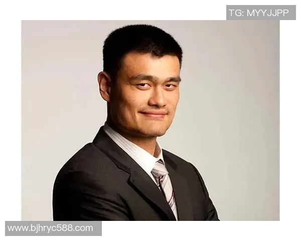 姚明精彩50瞬间回顾:从篮球巨星到全球体育文化的传奇之路 姚明精彩50瞬间回顾:从篮球巨星到全球体育文化的传奇之路