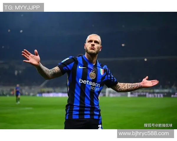 巴黎圣日尔曼宣布签下国米前锋马尔蒂内斯,锋线实力再度升级 巴黎圣日尔曼宣布签下国米前锋马尔蒂内斯,锋线实力再度升级