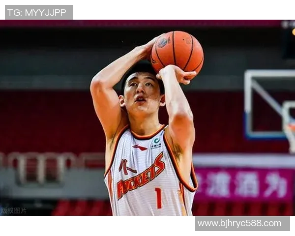 曹县姚明亮的篮球梦想与奋斗历程展现了小镇青年的拼搏精神与不屈意志 曹县姚明亮的篮球梦想与奋斗历程展现了小镇青年的拼搏精神与不屈意志