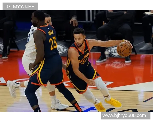 森林狼队客场告捷，全队士气高涨