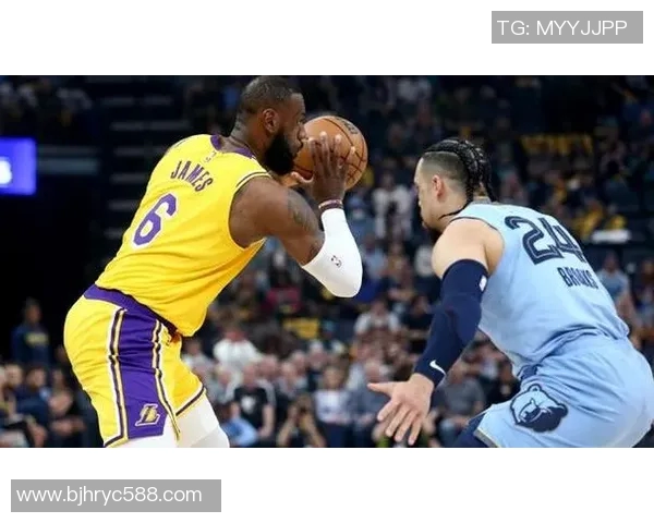 湖人晋级西部决赛,对阵灰熊——巅峰对决即将上演 湖人晋级西部决赛,对阵灰熊——巅峰对决即将上演